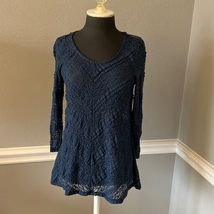 Anthropologie Lilka size small lace blouse